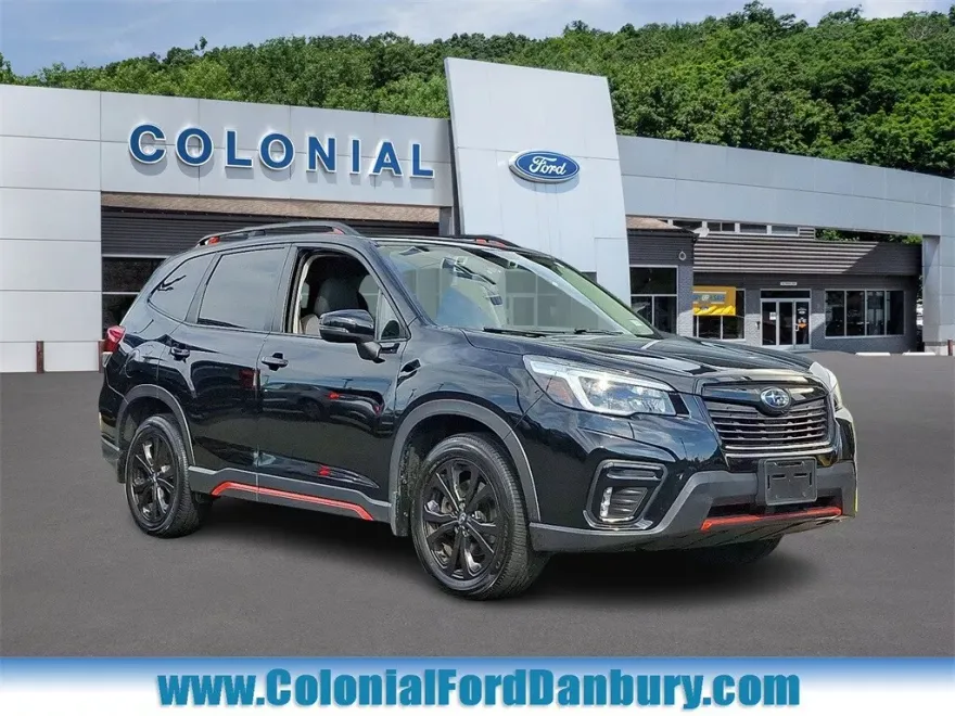 2021 Subaru Forester Sport photo 1