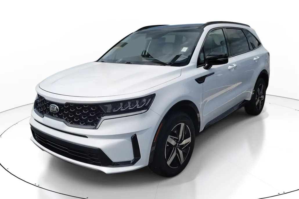 2021 Kia Sorento S photo 1