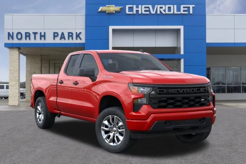 2026 Chevrolet Silverado 1500 Custom photo 1