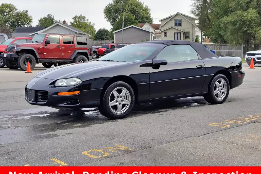 1999 Chevrolet Camaro Sport Coupe photo 1