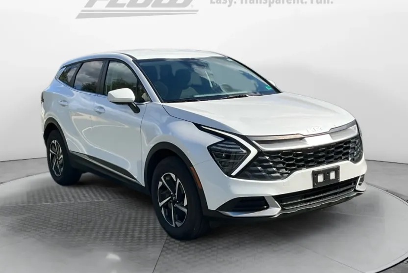 2024 Kia Sportage Hybrid LX photo 1