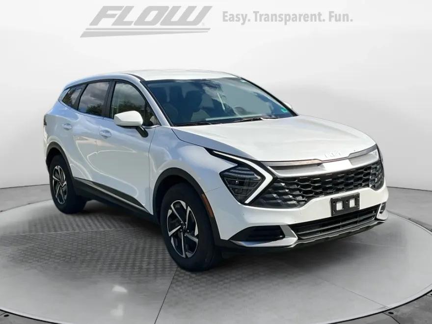 2024 Kia Sportage Hybrid LX photo 1