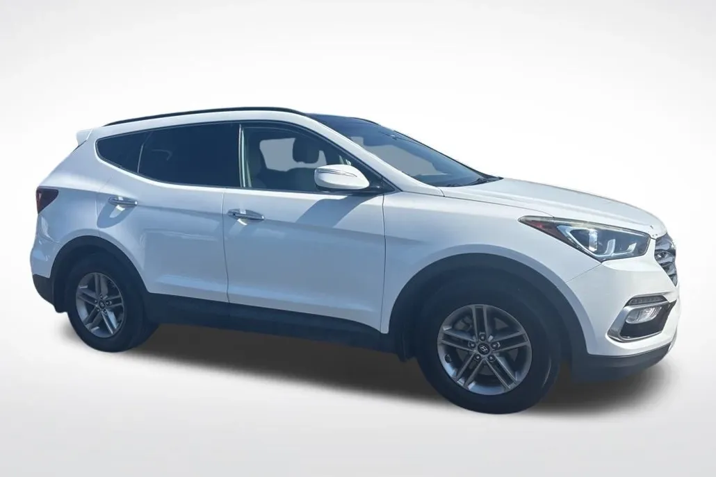 2017 Hyundai Santa Fe Sport Base photo 1