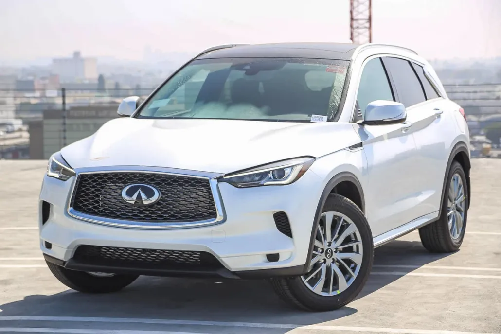 2025 Infiniti QX50 Luxe AWD photo 1