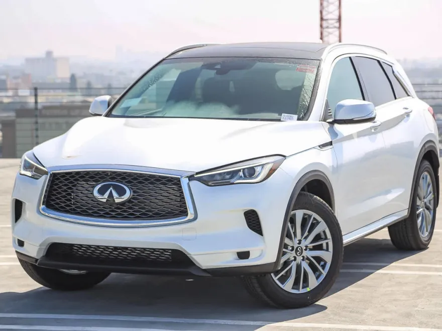 2025 Infiniti QX50 Luxe AWD photo 1