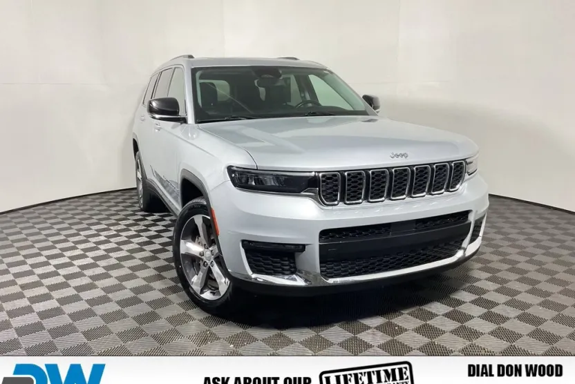 2021 Jeep Grand Cherokee Limited photo 1
