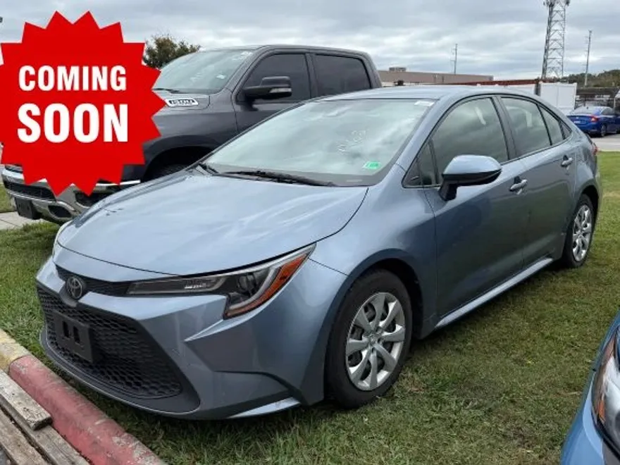 2015 Toyota Corolla L photo 1