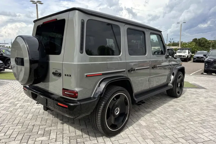 2025 Mercedes Benz G 63 AMG photo 1