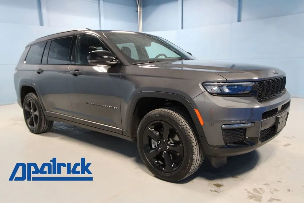 2025 Jeep Grand Cherokee Limited photo 1