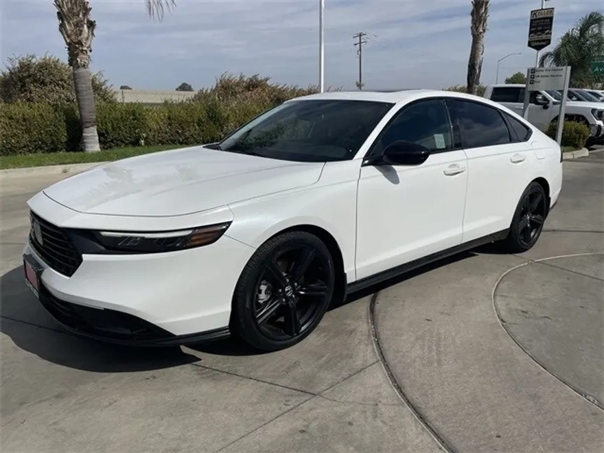 2023 Honda Accord Hybrid Sport-L photo 1