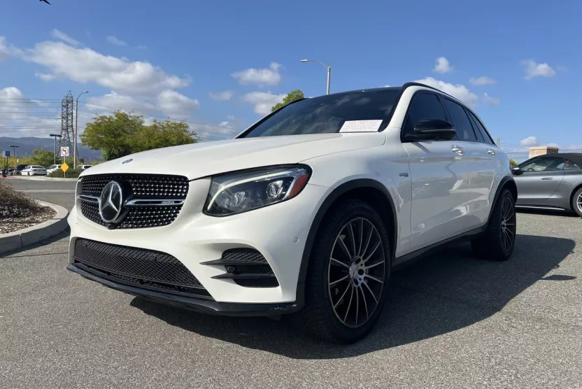 2017 Mercedes Benz GLC 43 AMG photo 1