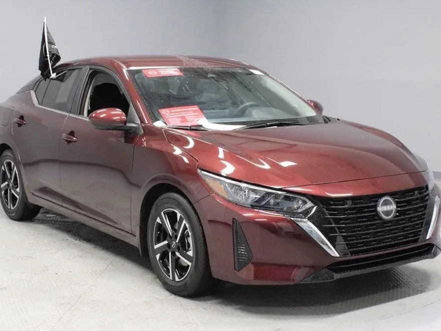 2024 Nissan Sentra SV photo 1