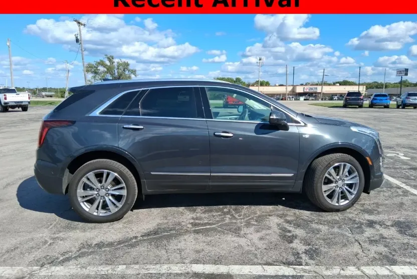 2023 Cadillac XT5 Premium Luxury photo 1