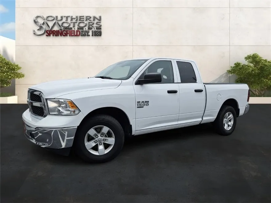 2024 Ram 1500 Classic SLT photo 1