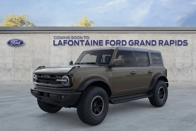 2025 Ford Bronco Outer Banks photo 1
