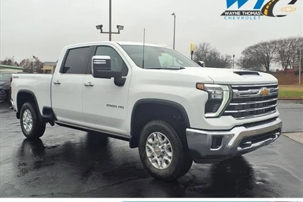 2025 Chevrolet Silverado 2500HD LTZ photo 1