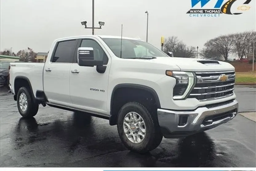 2025 Chevrolet Silverado 2500HD LTZ photo 1