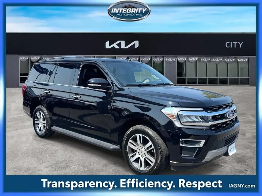 2024 Ford Expedition Limited photo 1