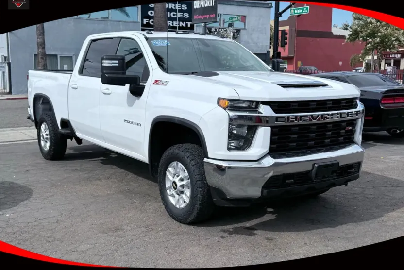 2022 Chevrolet Silverado 2500HD LT photo 1