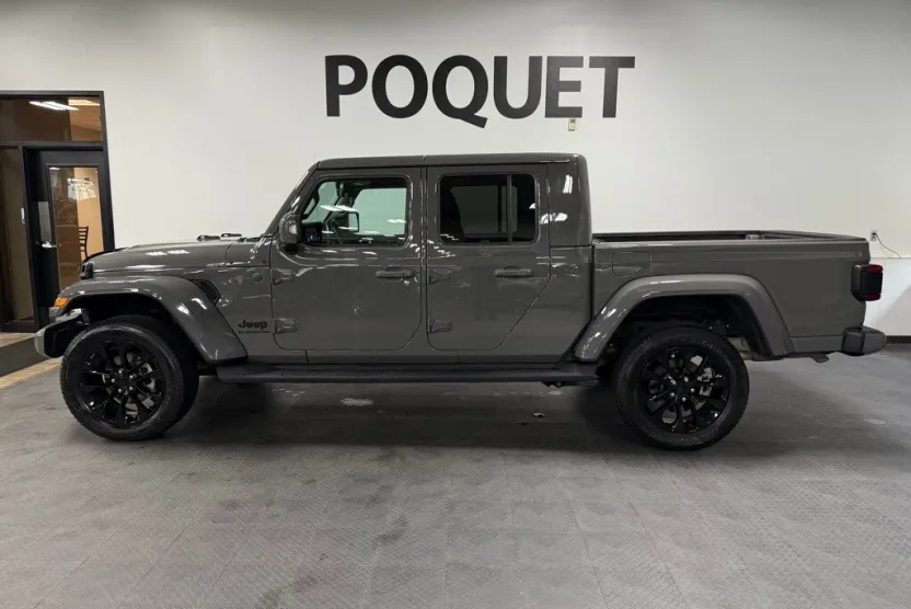 2022 Jeep Gladiator High Altitude photo 1