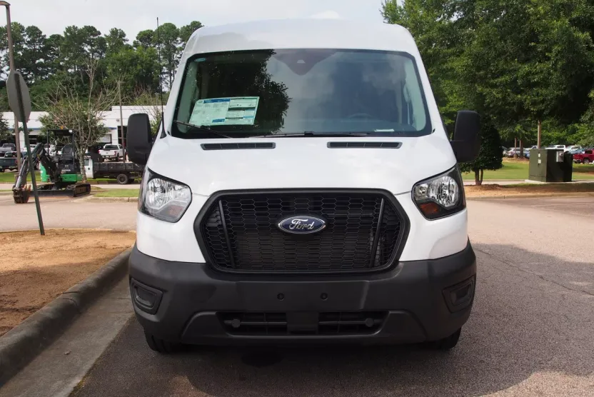 2025 Ford Transit Cargo Van photo 1