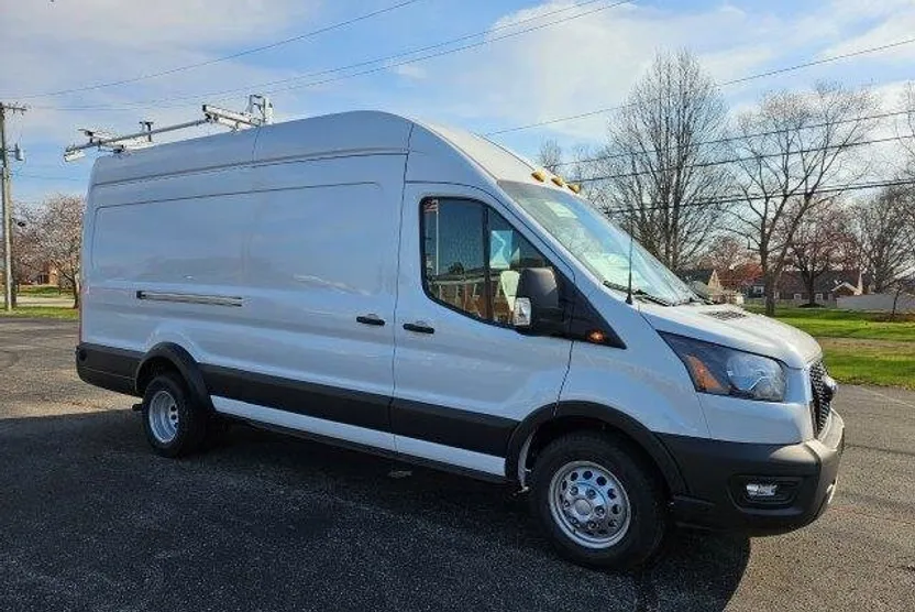 2024 Ford Transit photo 1