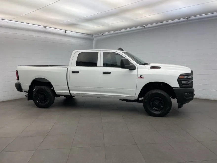 2025 Ram 2500 Tradesman photo 1