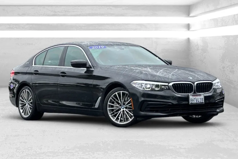 2019 Bmw 530e Sedan photo 1