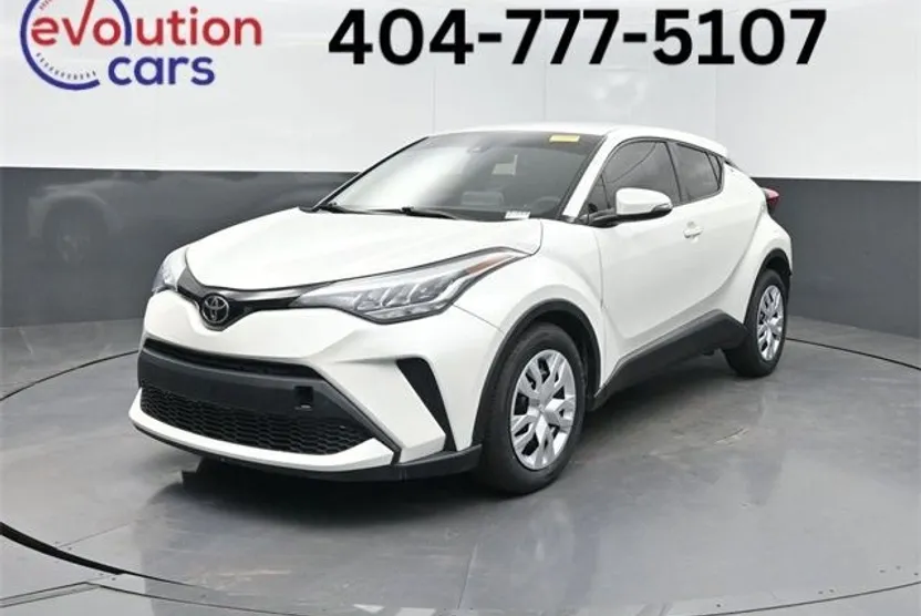 2020 Toyota C-HR LE photo 1