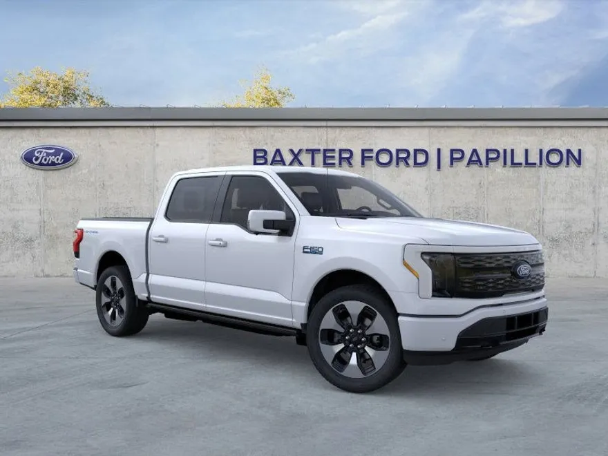 2025 Ford F-150 Lightning Platinum photo 1