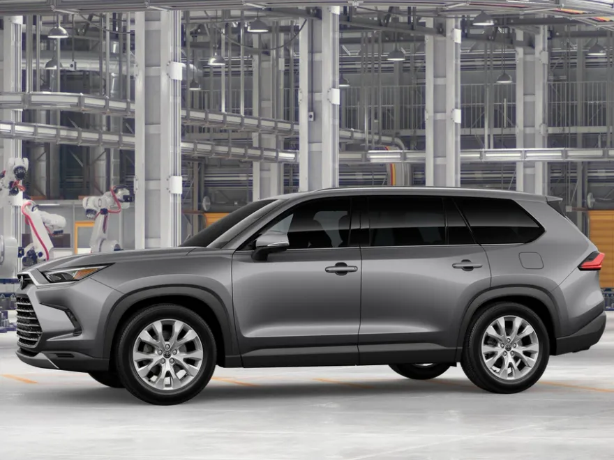 2026 Toyota Highlander Hybrid Limited photo 1