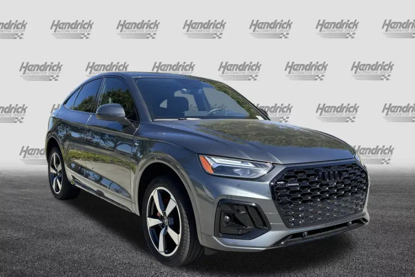 2024 Audi Q5 Sportback S line Premium Plus photo 1