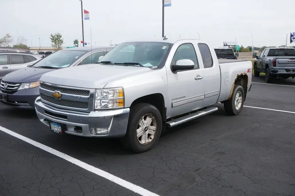 2013 Chevrolet Silverado 1500 LT photo 1