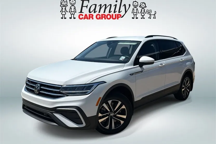 2024 Volkswagen Tiguan S photo 1