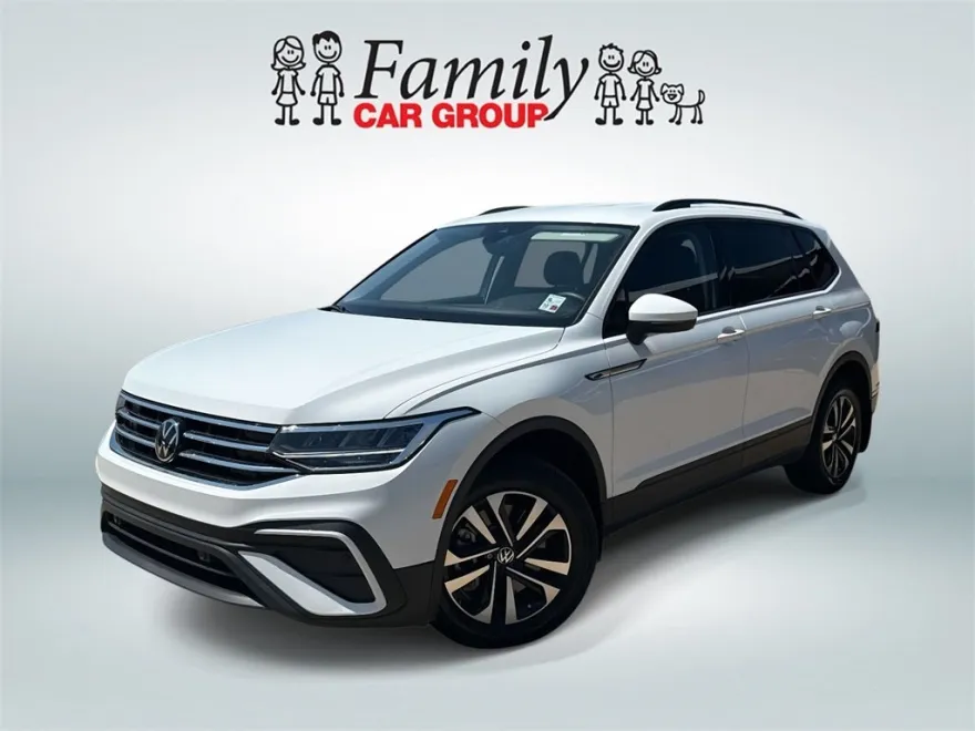 2024 Volkswagen Tiguan S photo 1