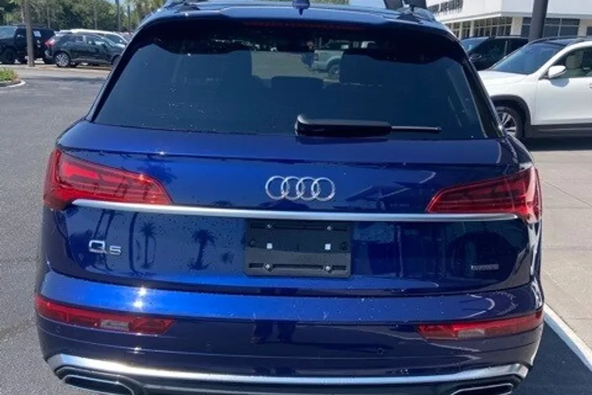 2024 Audi Q5 45 S line Premium Plus photo 1
