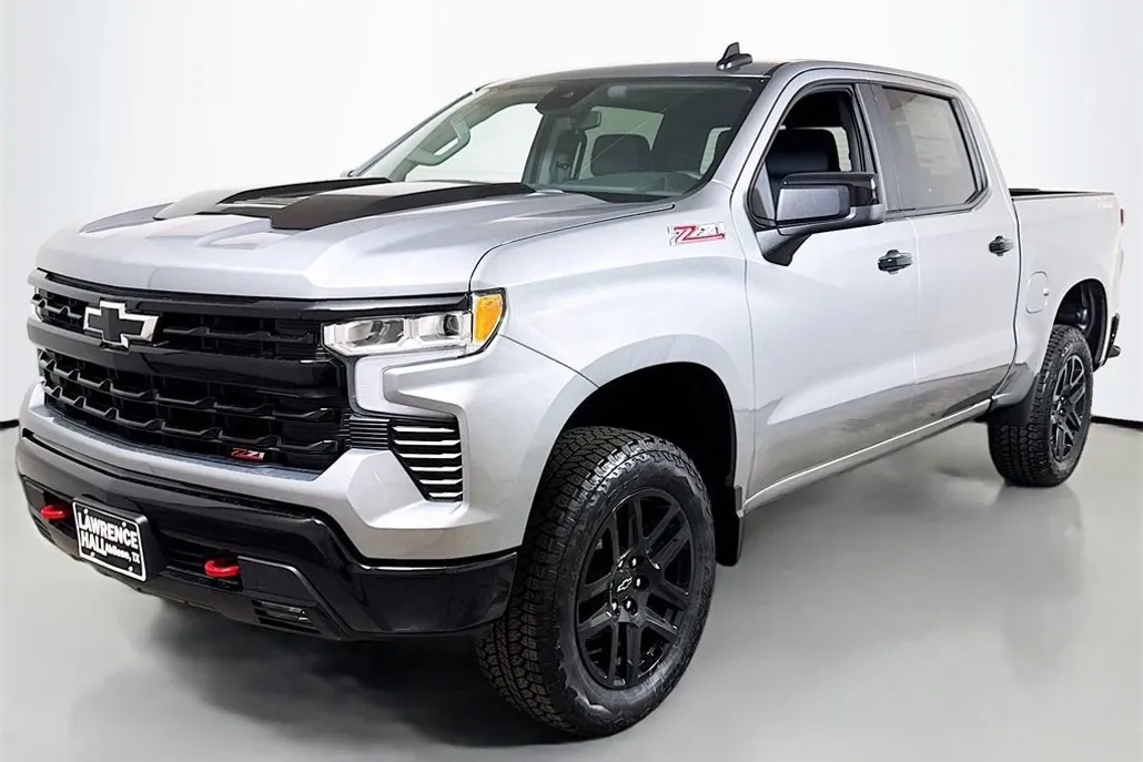 2026 Chevrolet Silverado 1500 LT Trail Boss photo 1