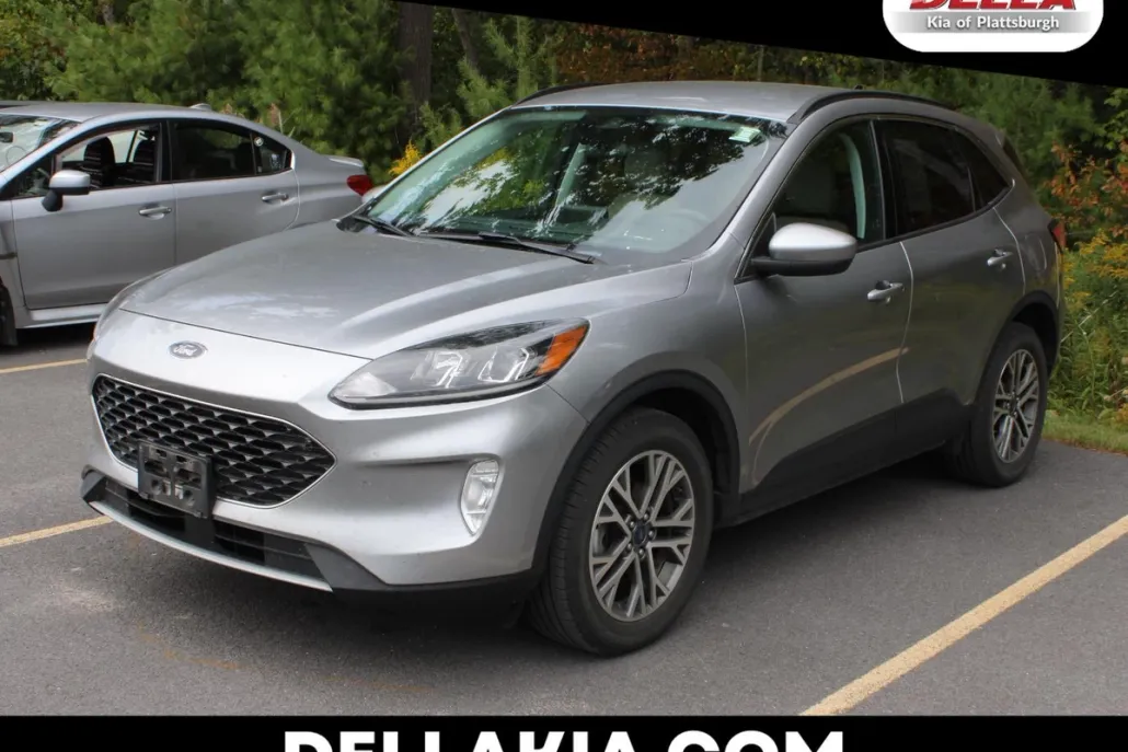 2021 Ford Escape SEL Hybrid photo 1
