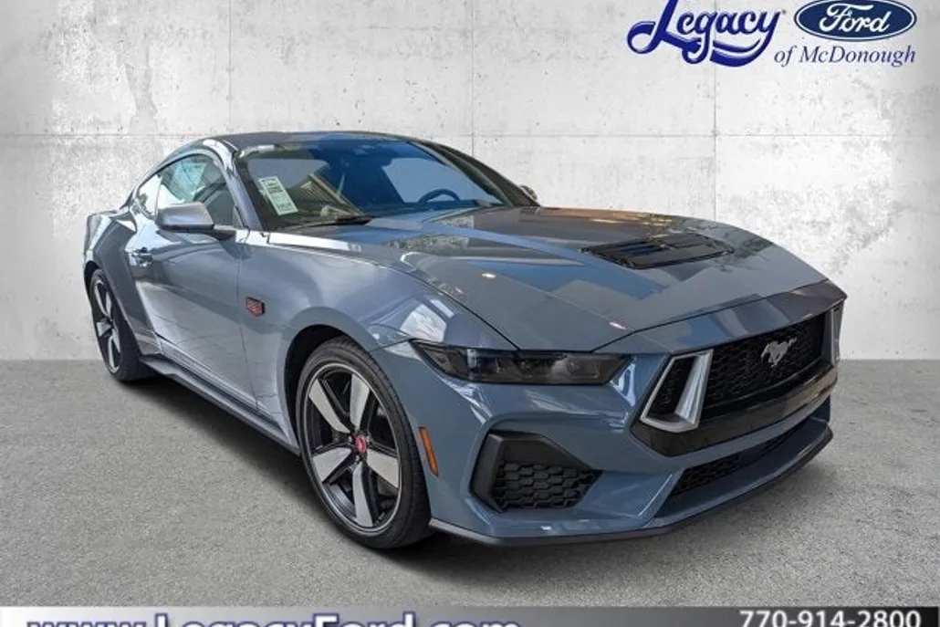 2025 Ford Mustang GT Premium photo 1