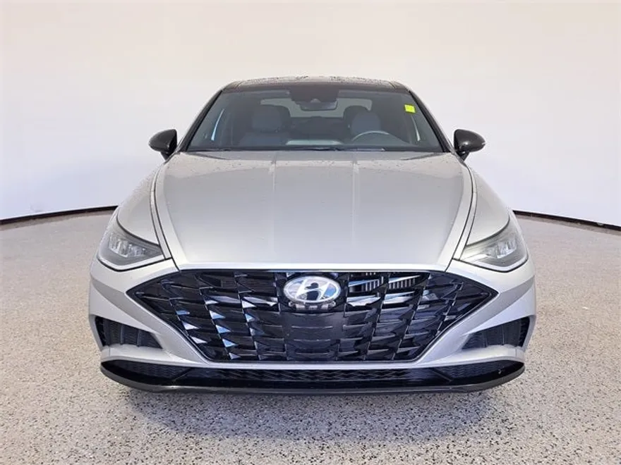 2022 Hyundai Sonata SEL Plus photo 1