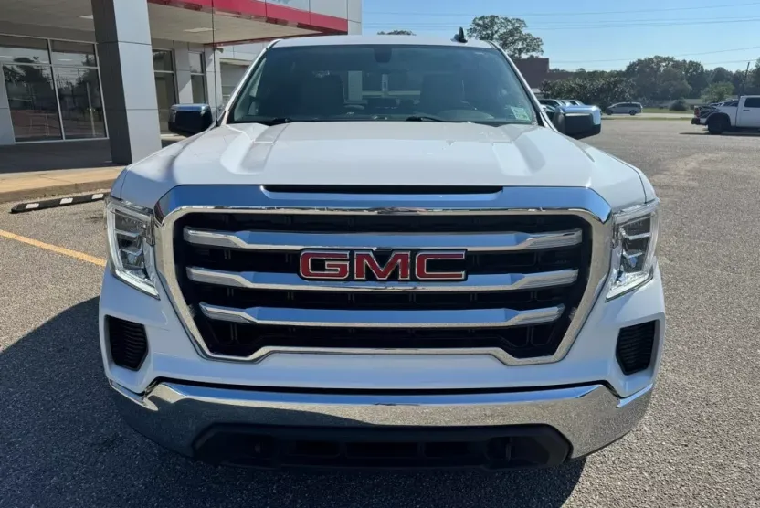 2021 Gmc Sierra 1500 SLE photo 1