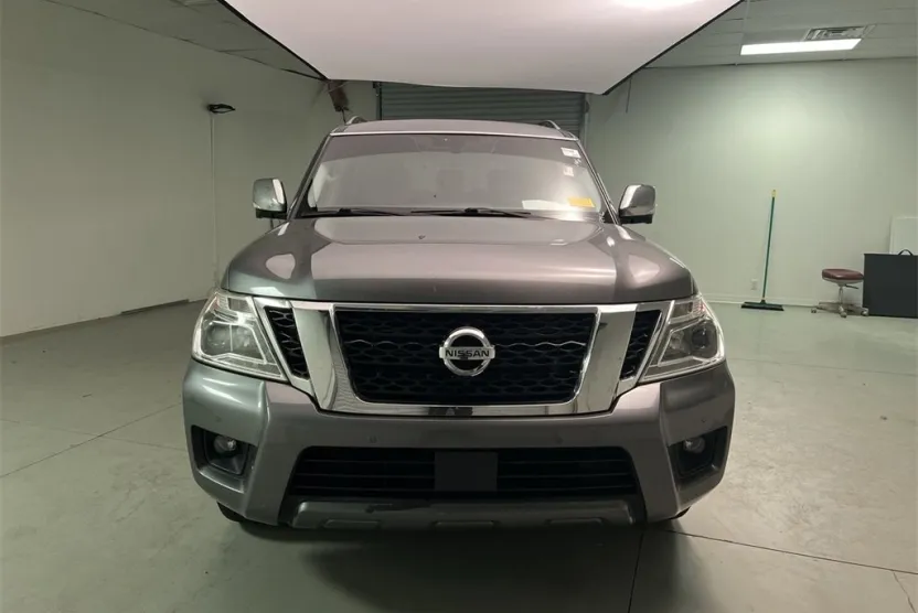 2019 Nissan Armada SL photo 1