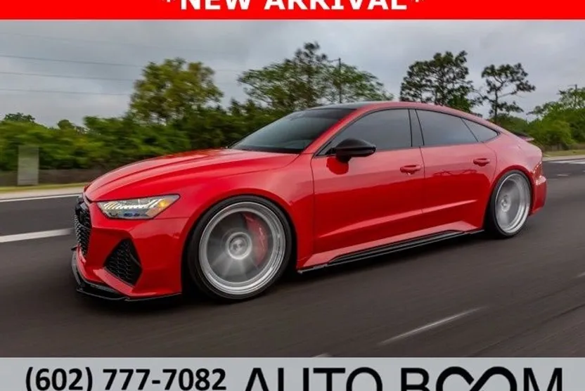 2021 Audi RS 7 photo 1
