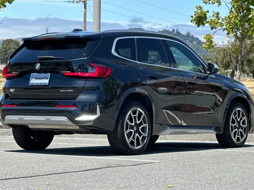 2024 Bmw X1 XDrive28i photo 1
