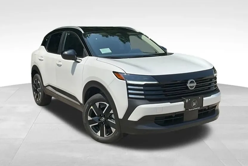 2025 Nissan Kicks SV photo 1