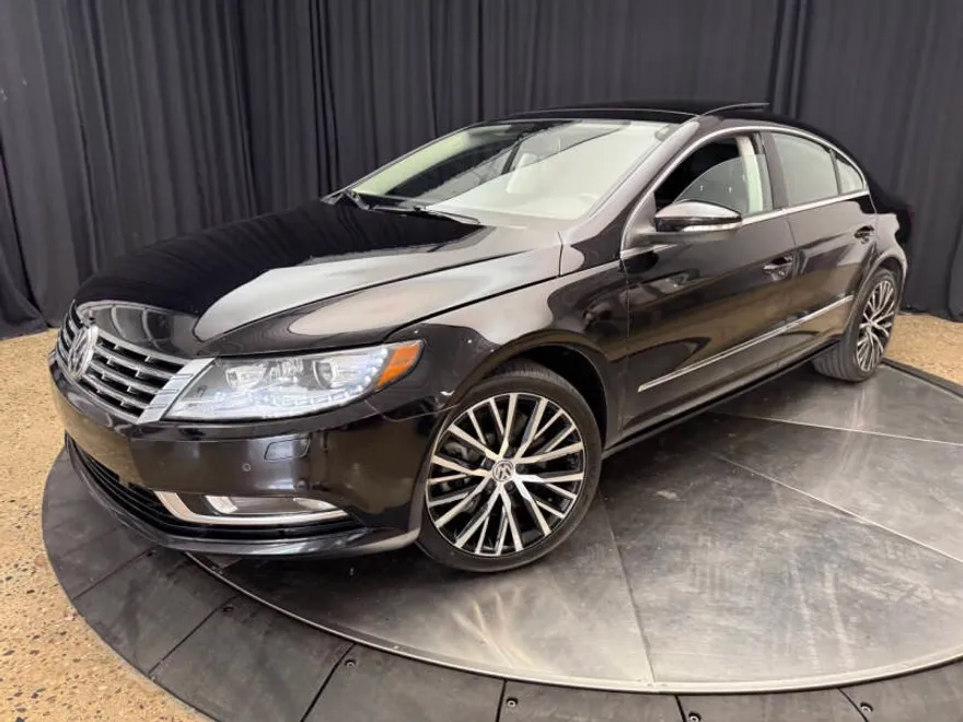 2014 Volkswagen CC VR6 4Motion Executive photo 1