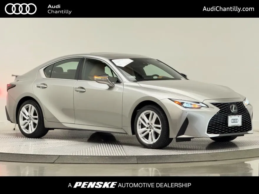 2021 Lexus IS 300 photo 1