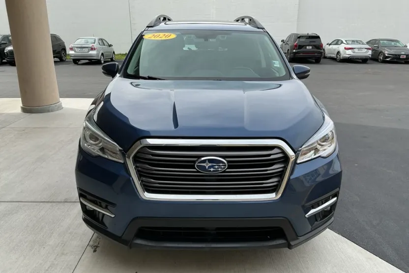 2020 Subaru Ascent Limited photo 1