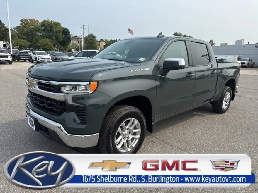 2026 Chevrolet Silverado 1500 LT photo 1