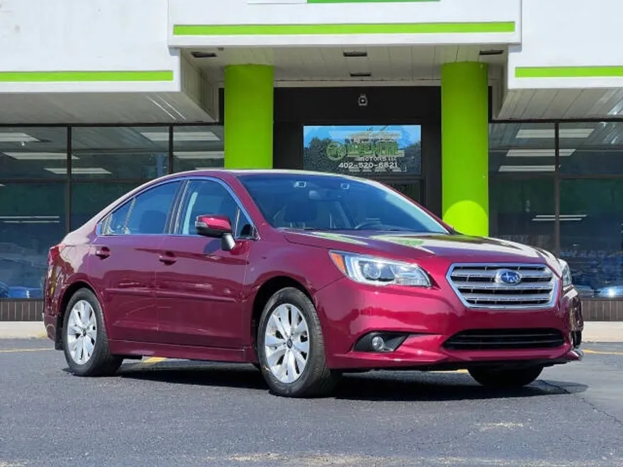 2016 Subaru Legacy 2.5i Premium photo 1